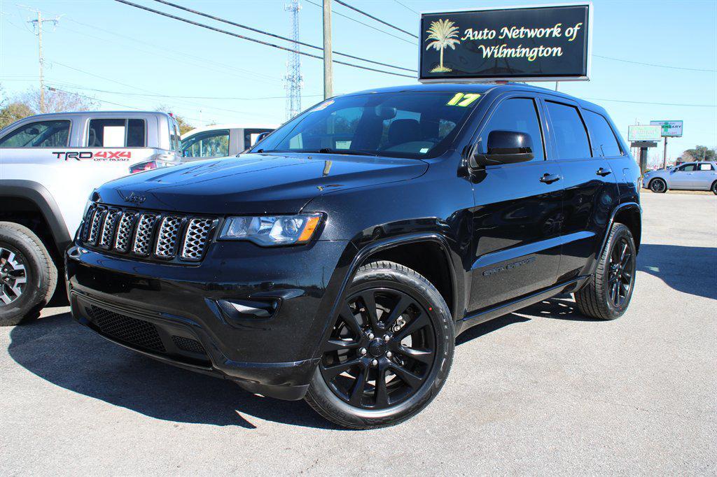 used 2017 Jeep Grand Cherokee car, priced at $14,995