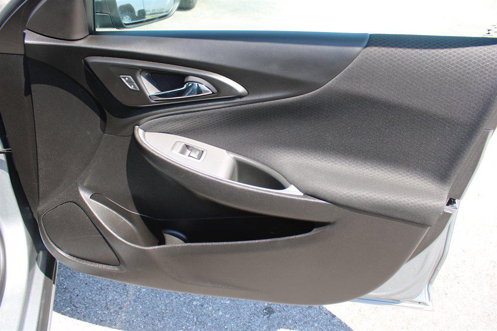 used 2024 Chevrolet Malibu car, priced at $19,995