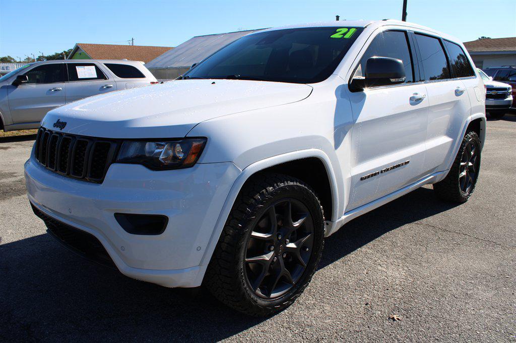 used 2021 Jeep Grand Cherokee car, priced at $21,995