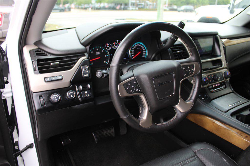 used 2017 GMC Yukon car, priced at $26,995