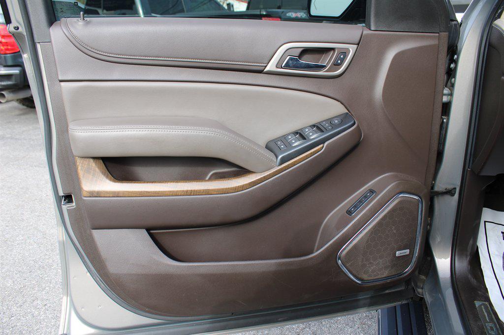 used 2019 GMC Yukon XL car