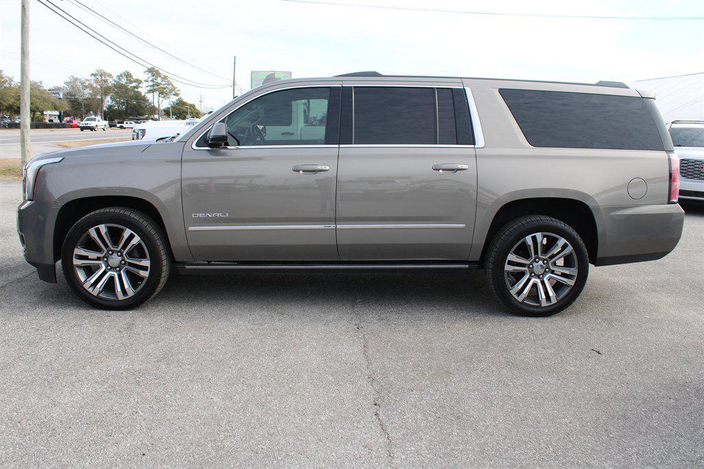 used 2019 GMC Yukon XL car