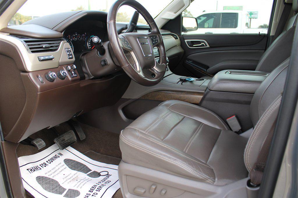 used 2019 GMC Yukon XL car