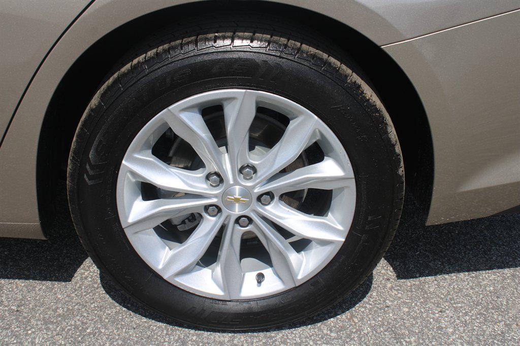 used 2025 Chevrolet Malibu car, priced at $22,995