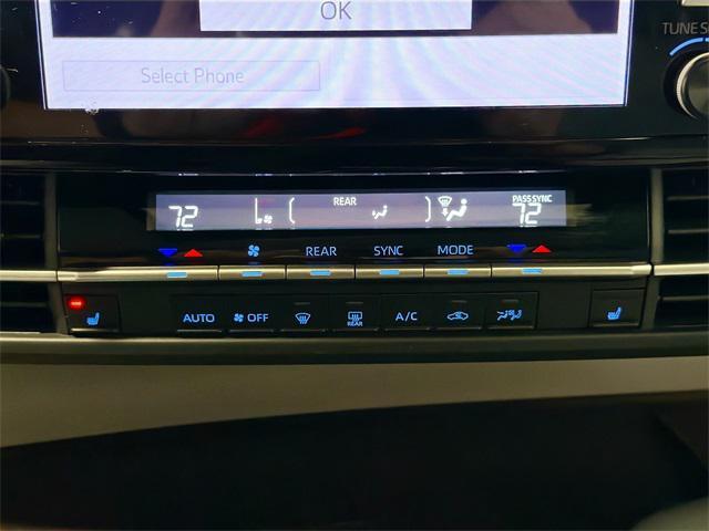 used 2024 Toyota Sienna car, priced at $44,980