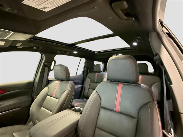 used 2025 Chevrolet Traverse car, priced at $51,980