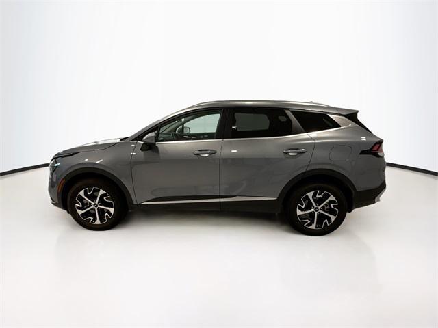 2025 Everlasting Silver Kia Sportage