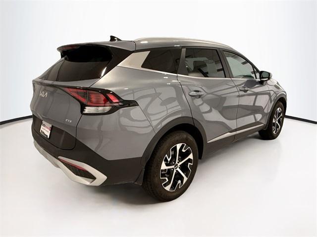 2025 Everlasting Silver Kia Sportage