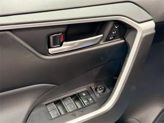 new 2025 Toyota RAV4 car, priced at $40,553
