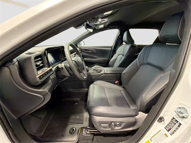 new 2025 Toyota Crown Signia car, priced at $47,290