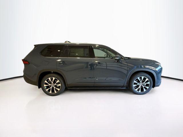 new 2026 Toyota Grand Highlander Hybrid car, priced at $61,871
