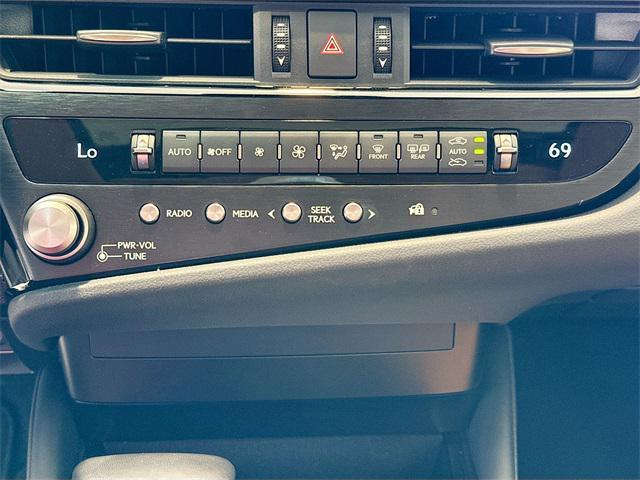 used 2025 Lexus ES 350 car, priced at $39,990