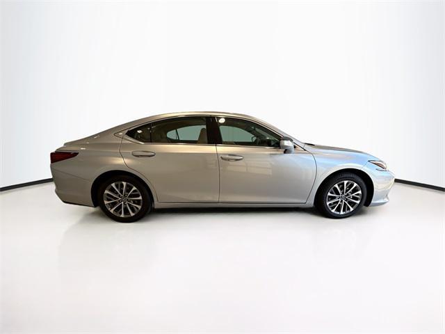 used 2025 Lexus ES 350 car, priced at $39,990