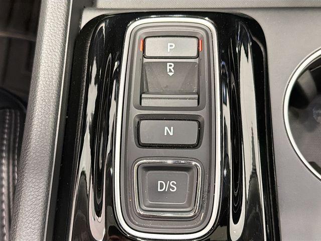 used 2025 Honda Pilot car, priced at $41,799