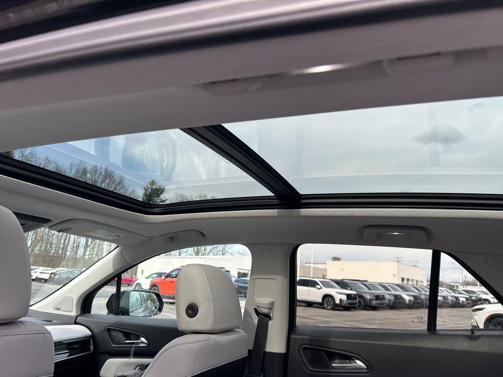 new 2026 Honda Prologue car, priced at $46,676
