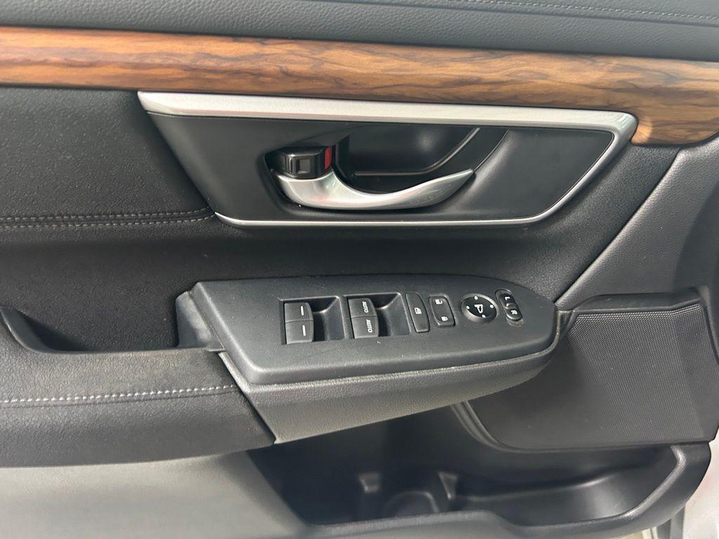 used 2020 Honda CR-V car, priced at $21,438