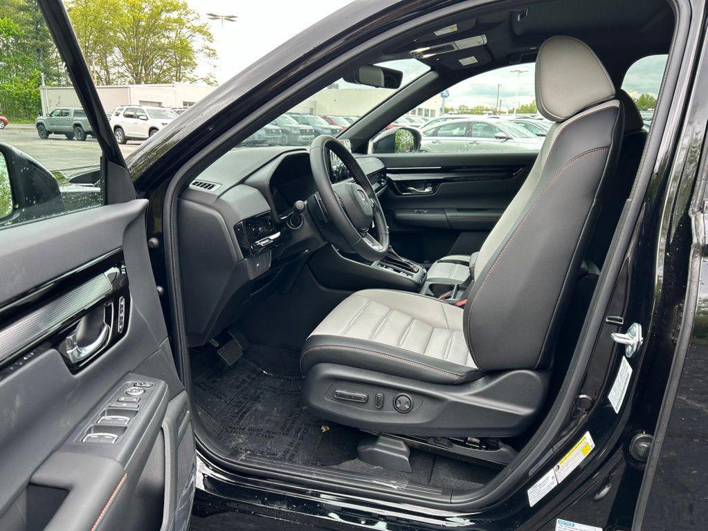 new 2026 Honda CR-V Hybrid car