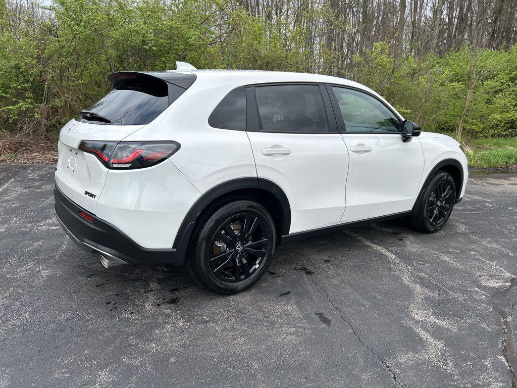 new 2026 Honda HR-V car, priced at $30,284