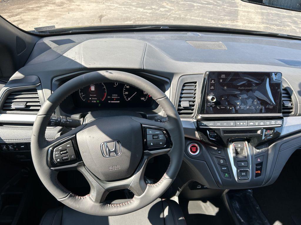 new 2026 Honda Odyssey car, priced at $42,669