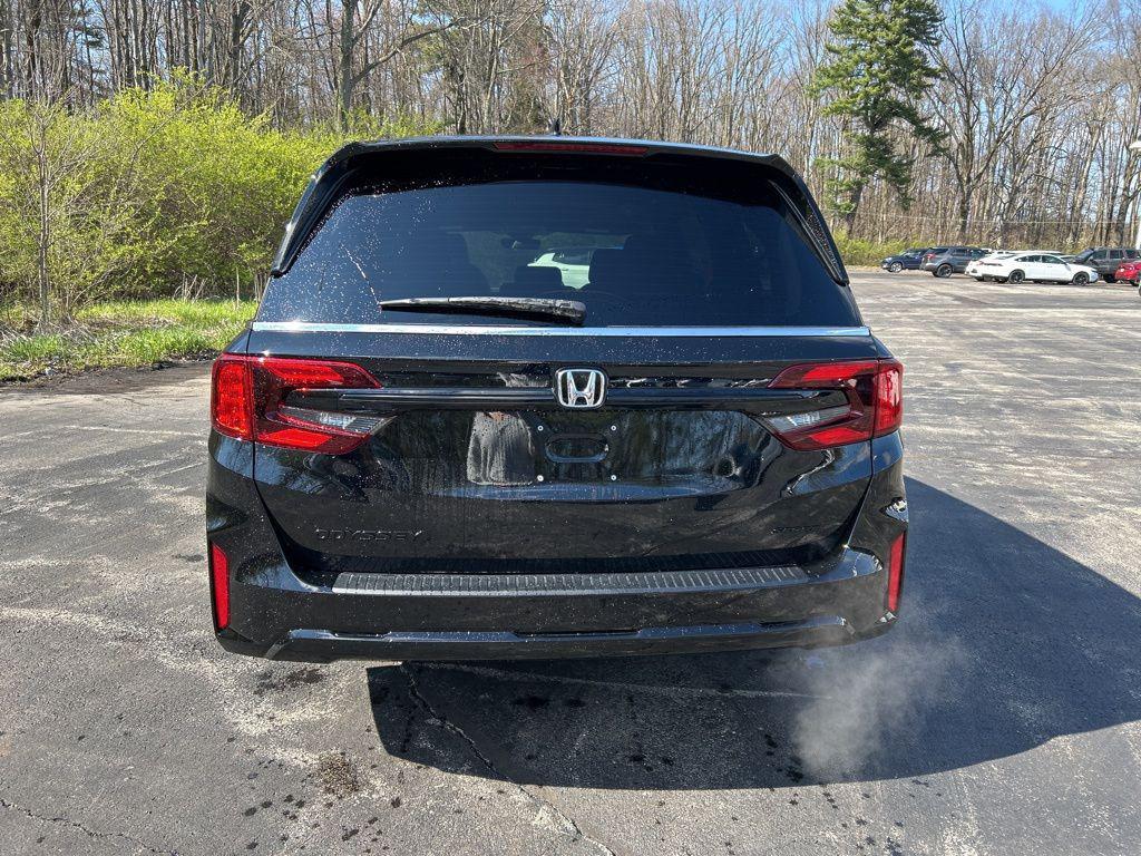 new 2026 Honda Odyssey car, priced at $42,669