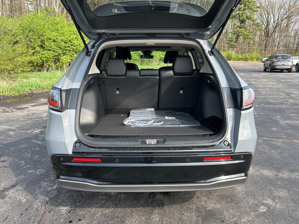 new 2026 Honda HR-V car, priced at $32,237