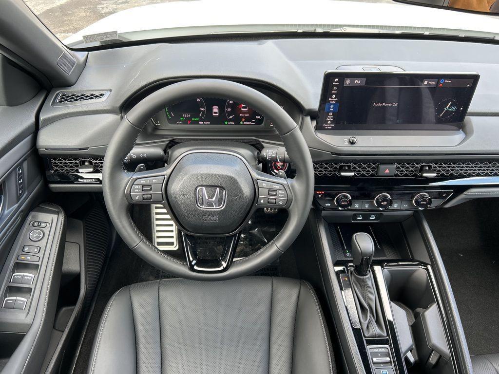 new 2026 Honda Accord Hybrid car, priced at $35,276