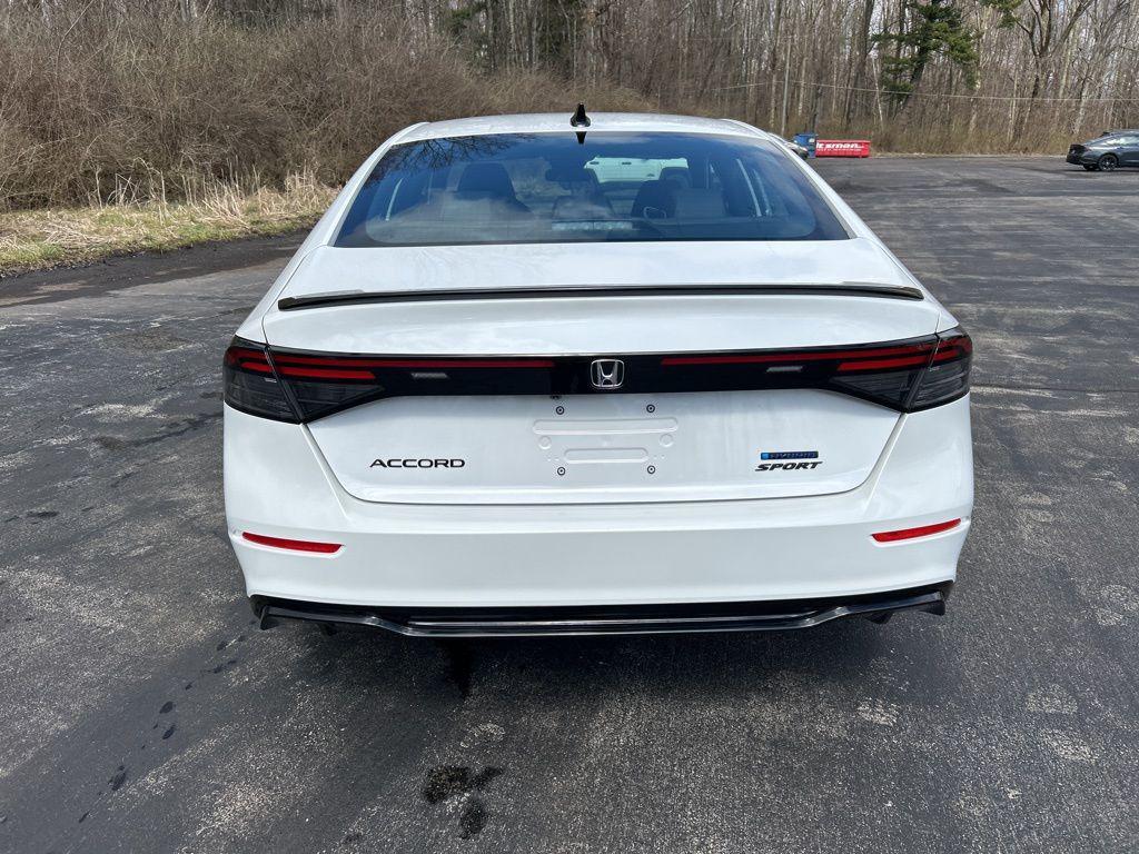 new 2026 Honda Accord Hybrid car, priced at $35,276