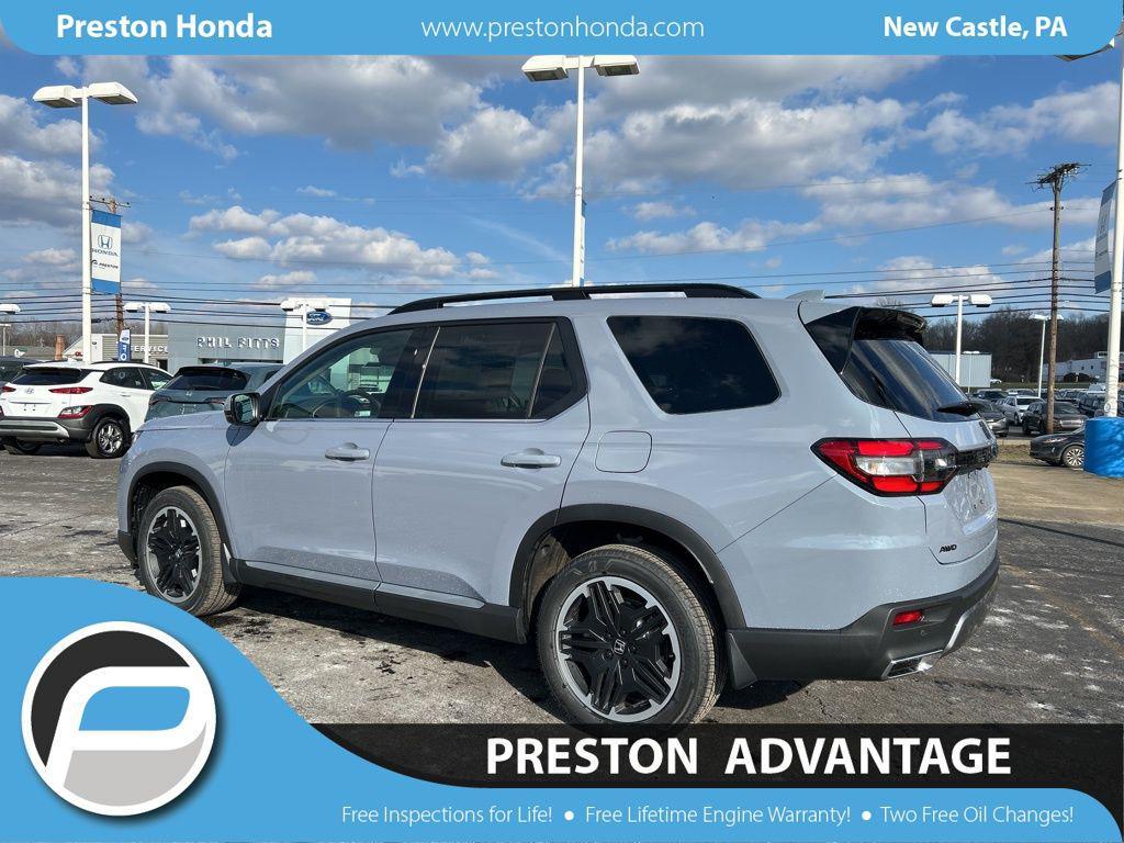 new 2026 Honda Pilot car, priced at $54,245