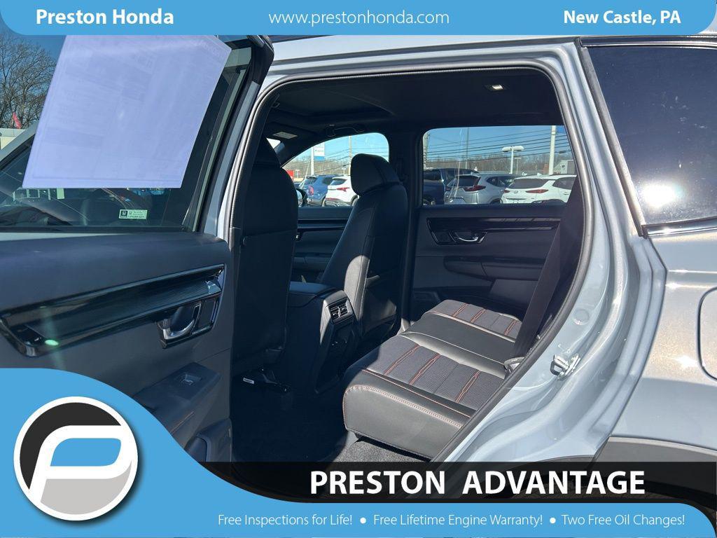 new 2026 Honda CR-V Hybrid car, priced at $44,455