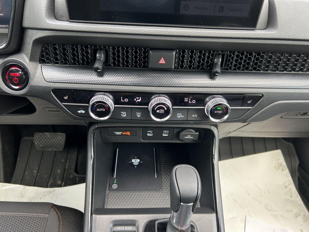 new 2026 Honda CR-V Hybrid car, priced at $38,609