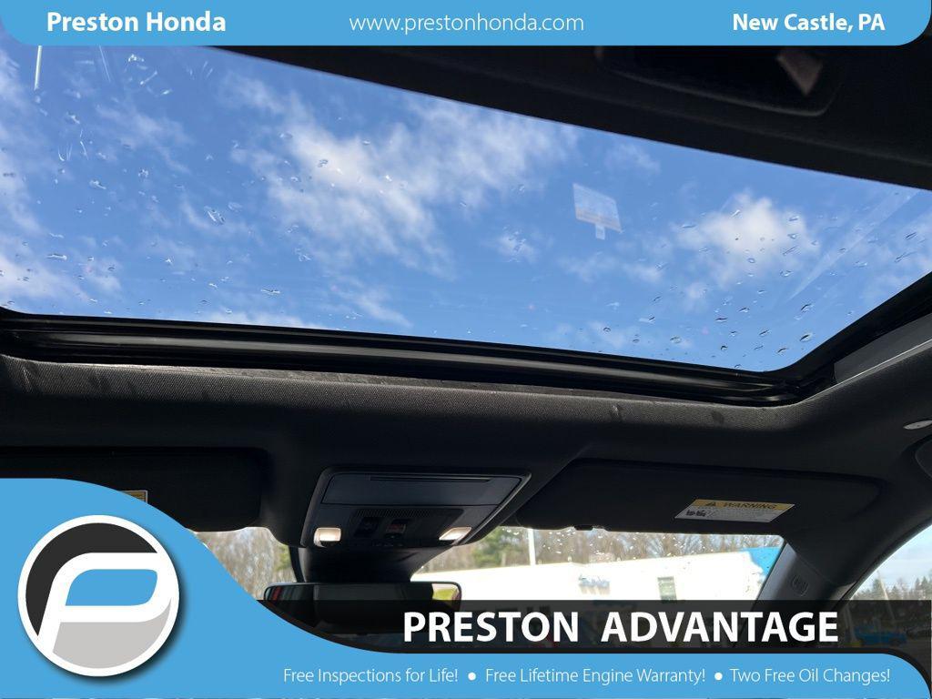 new 2026 Honda CR-V Hybrid car, priced at $40,015