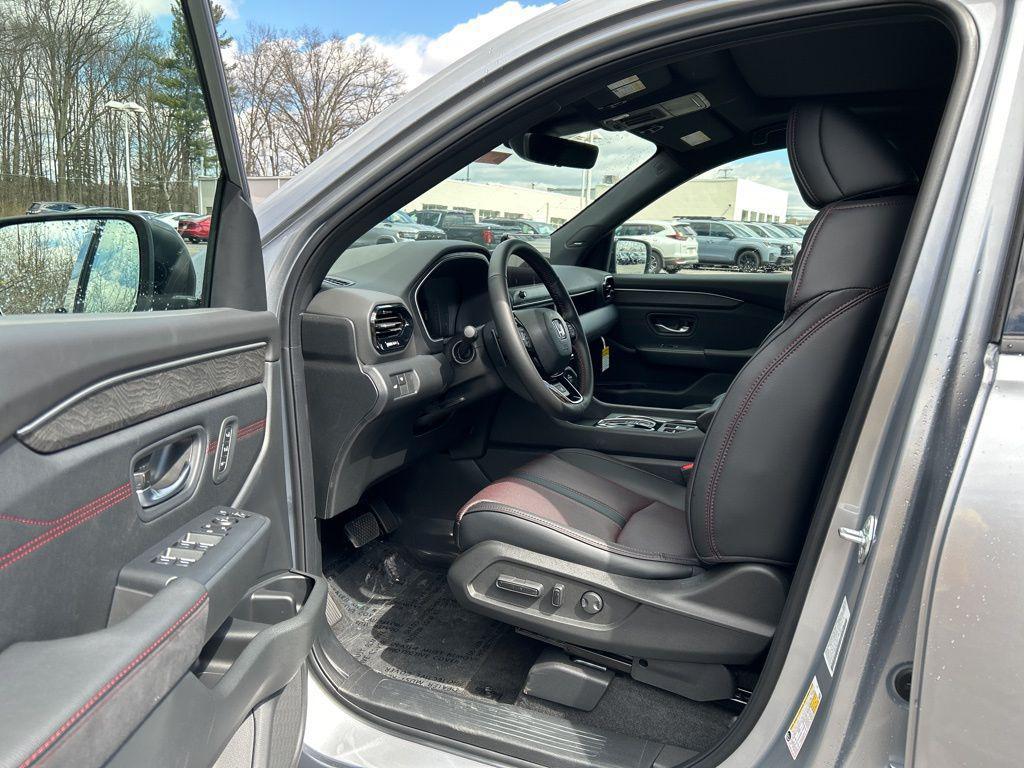 new 2026 Honda Pilot car, priced at $56,490