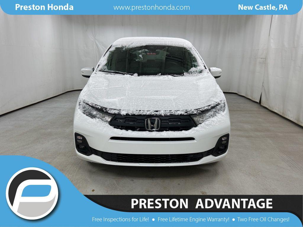 new 2026 Honda Odyssey car, priced at $43,250