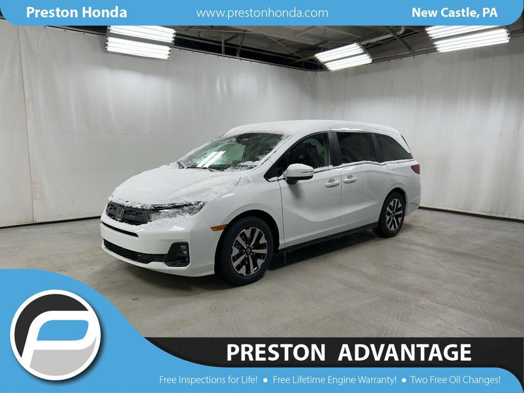 new 2026 Honda Odyssey car, priced at $43,250