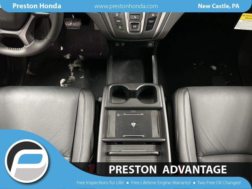 new 2026 Honda Odyssey car, priced at $43,250