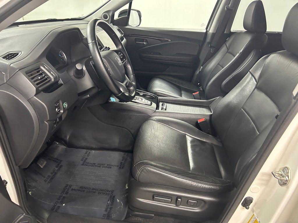 used 2019 Honda Pilot car, priced at $26,992