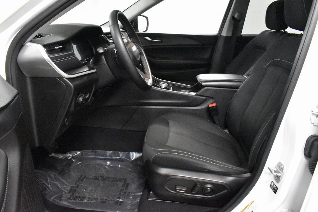 used 2024 Jeep Grand Cherokee L car, priced at $26,548