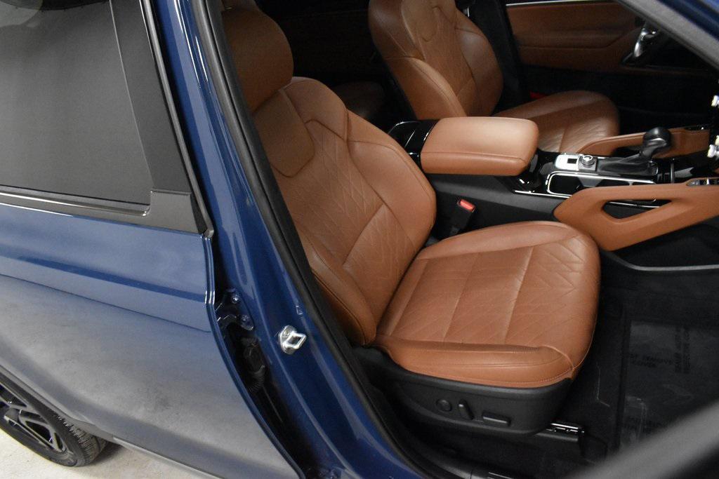 used 2023 Kia Telluride car, priced at $32,998