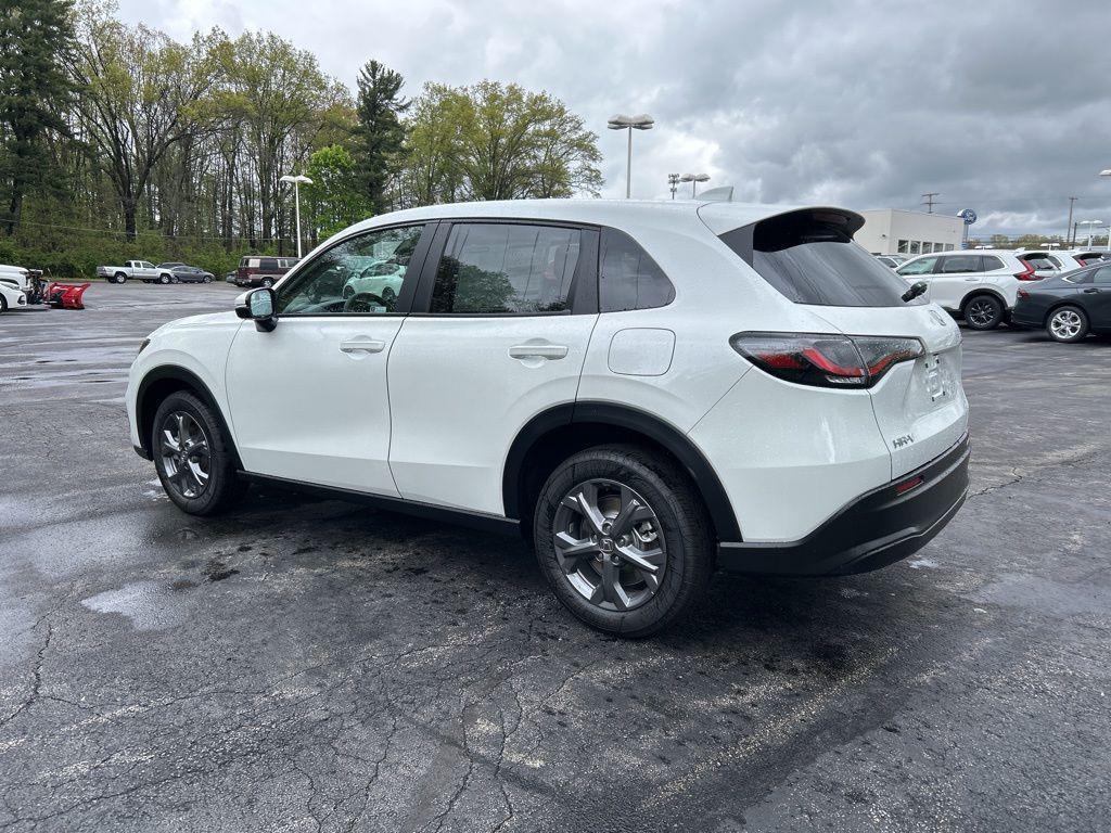 new 2026 Honda HR-V car, priced at $28,708