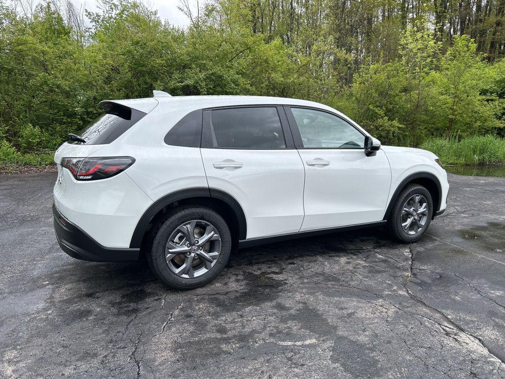 new 2026 Honda HR-V car, priced at $28,708