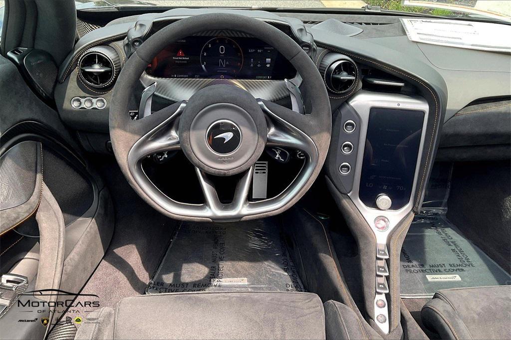 2024 Black McLaren 750S