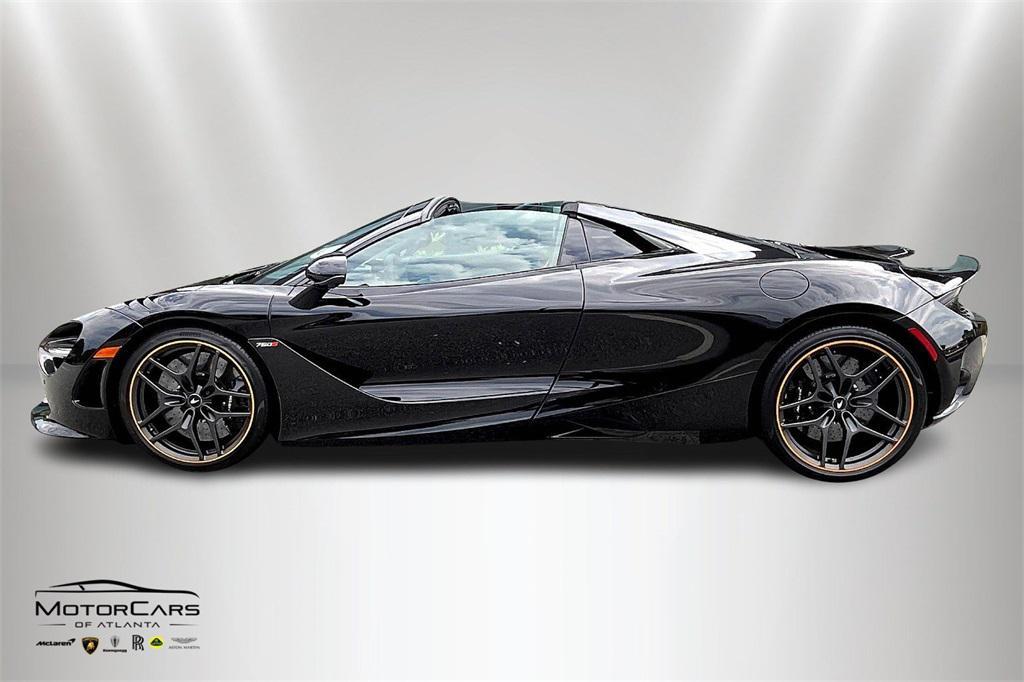 2024 Black McLaren 750S