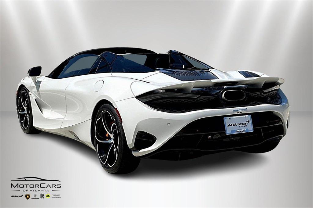 2024 Ice White McLaren 750S