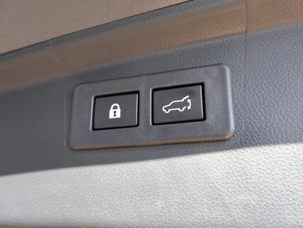 used 2023 Subaru Outback car, priced at $26,922