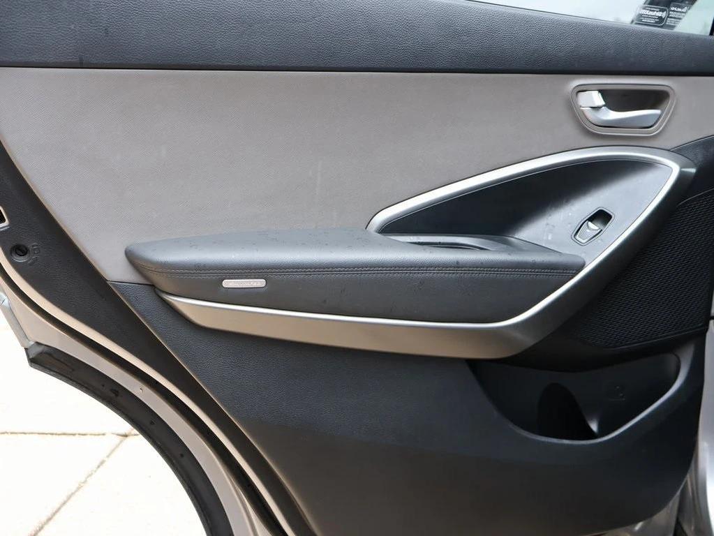 used 2018 Hyundai Santa Fe car, priced at $9,498