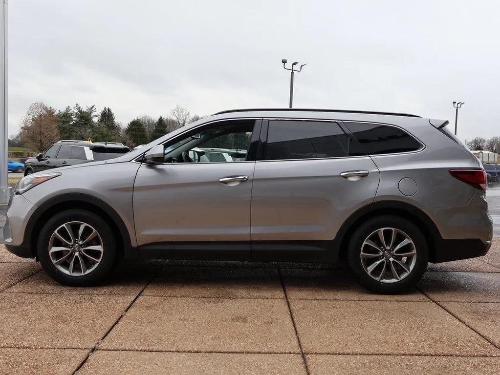 used 2018 Hyundai Santa Fe car, priced at $9,498