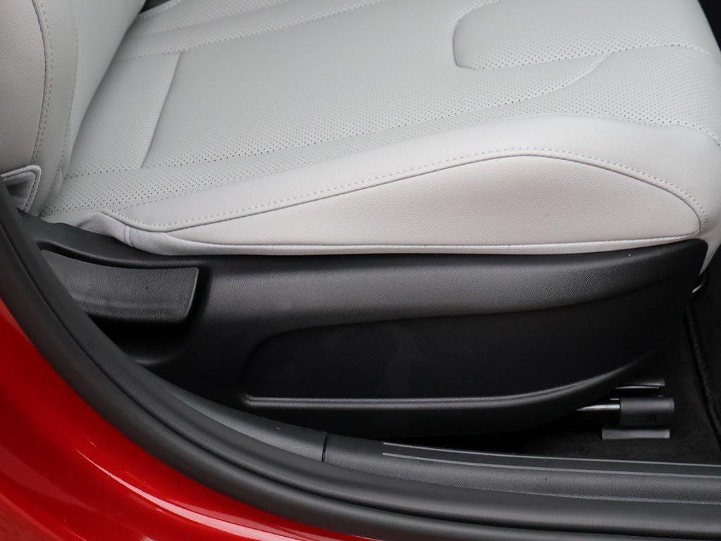 new 2025 Hyundai Elantra car, priced at $26,477