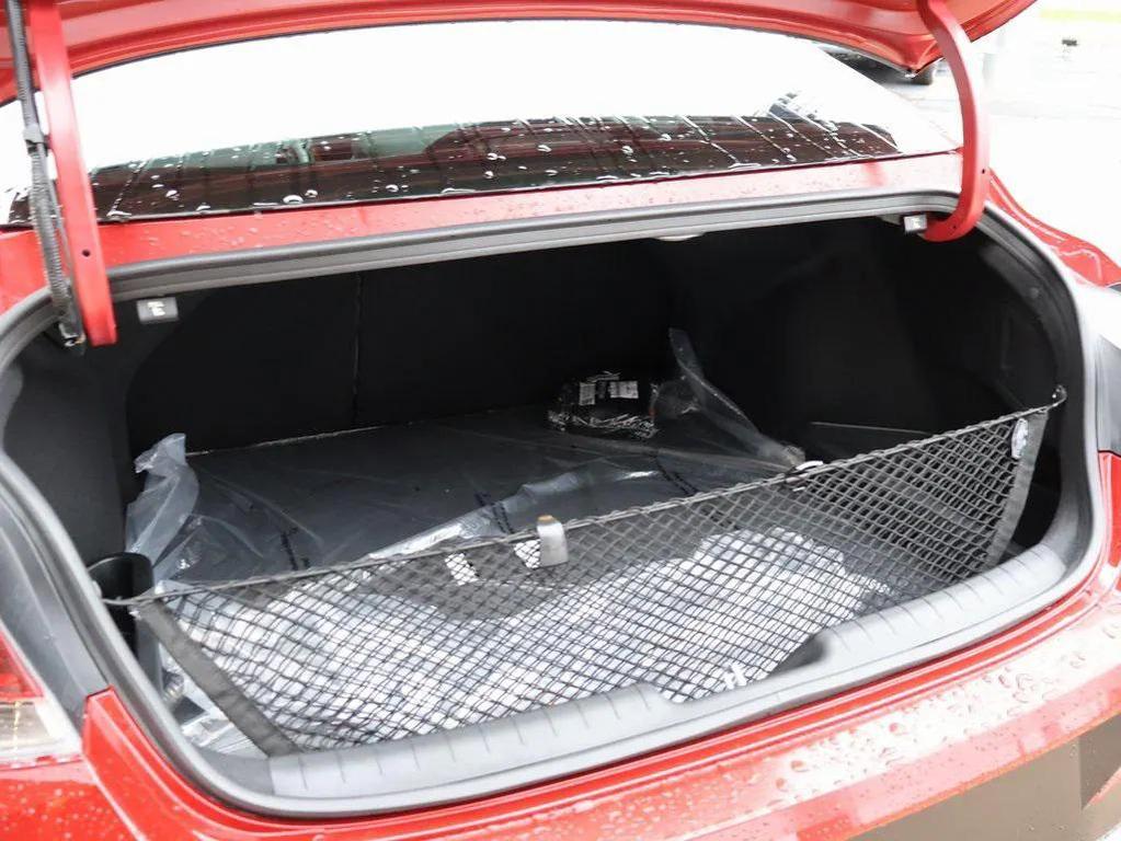 new 2025 Hyundai Elantra car, priced at $26,477