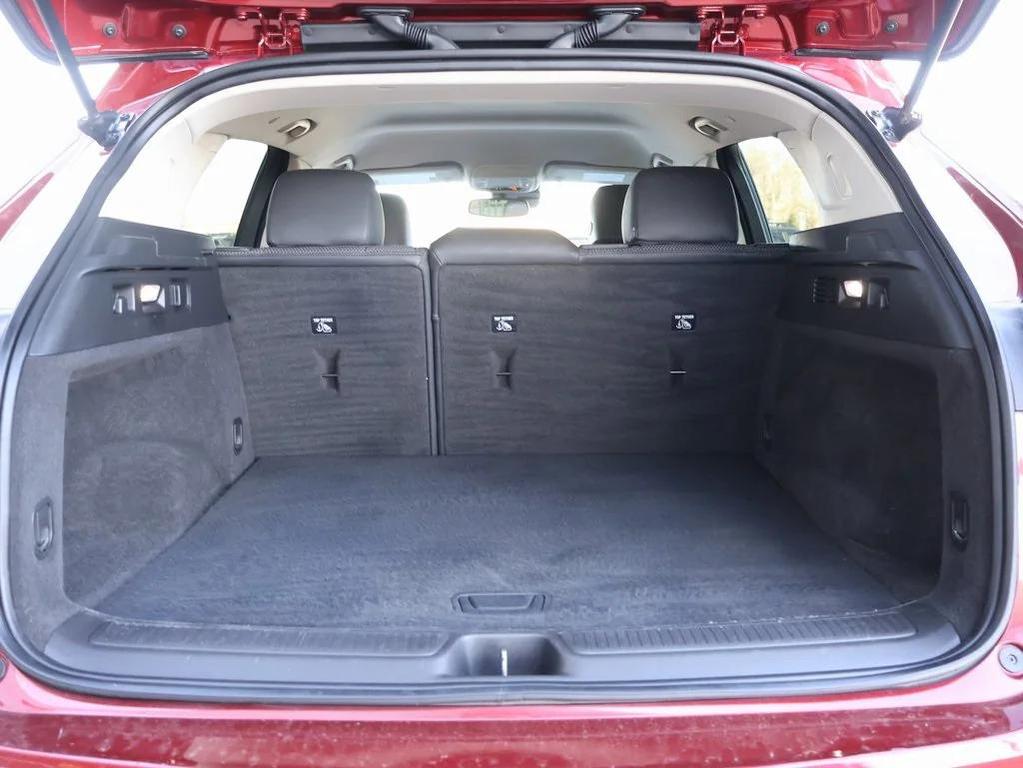 used 2023 Buick Envision car, priced at $18,988