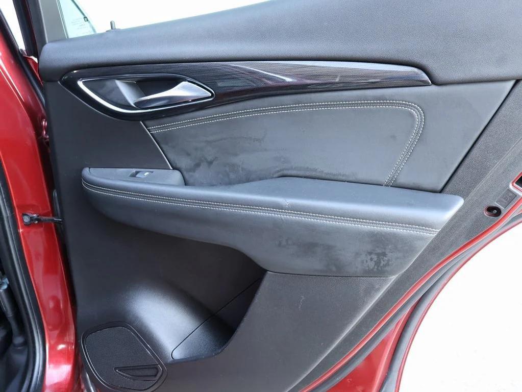 used 2023 Buick Envision car, priced at $18,988